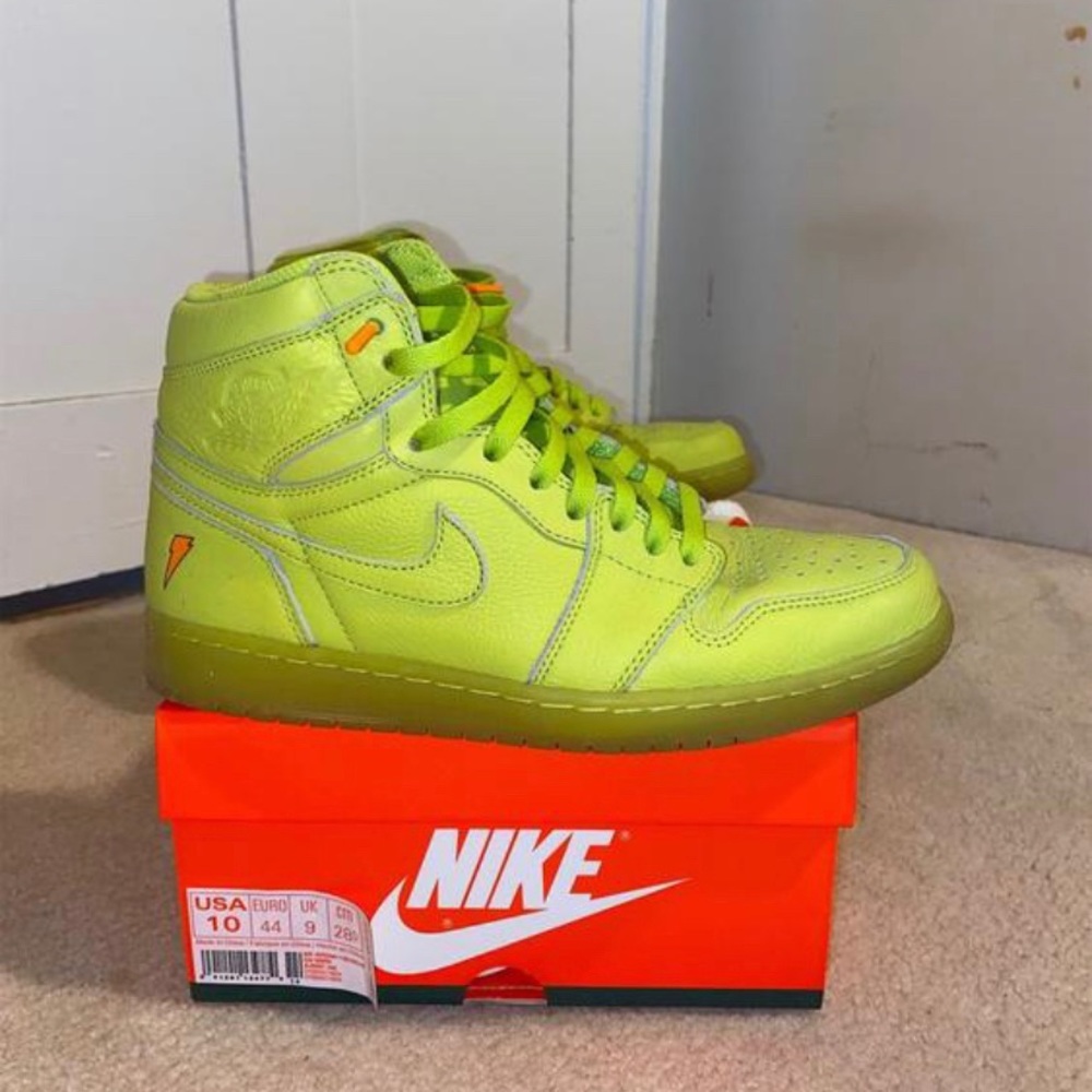 Gatorade Jordan 1’s